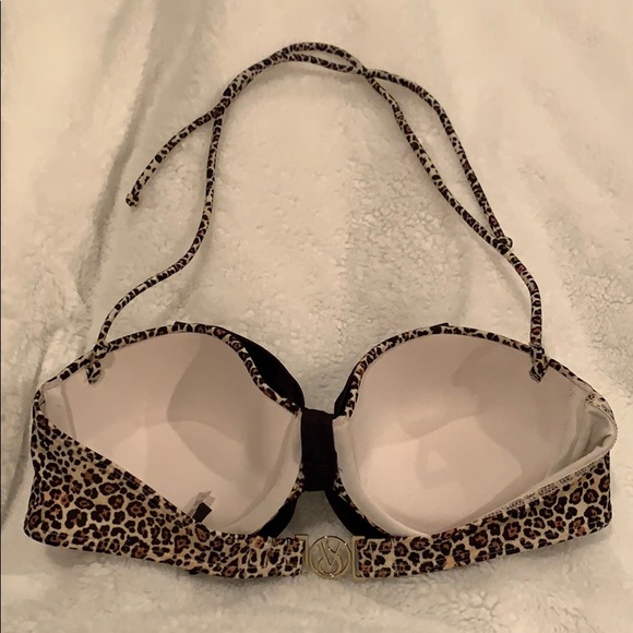 Victoria’s Secret swim top - Picture 2 of 4